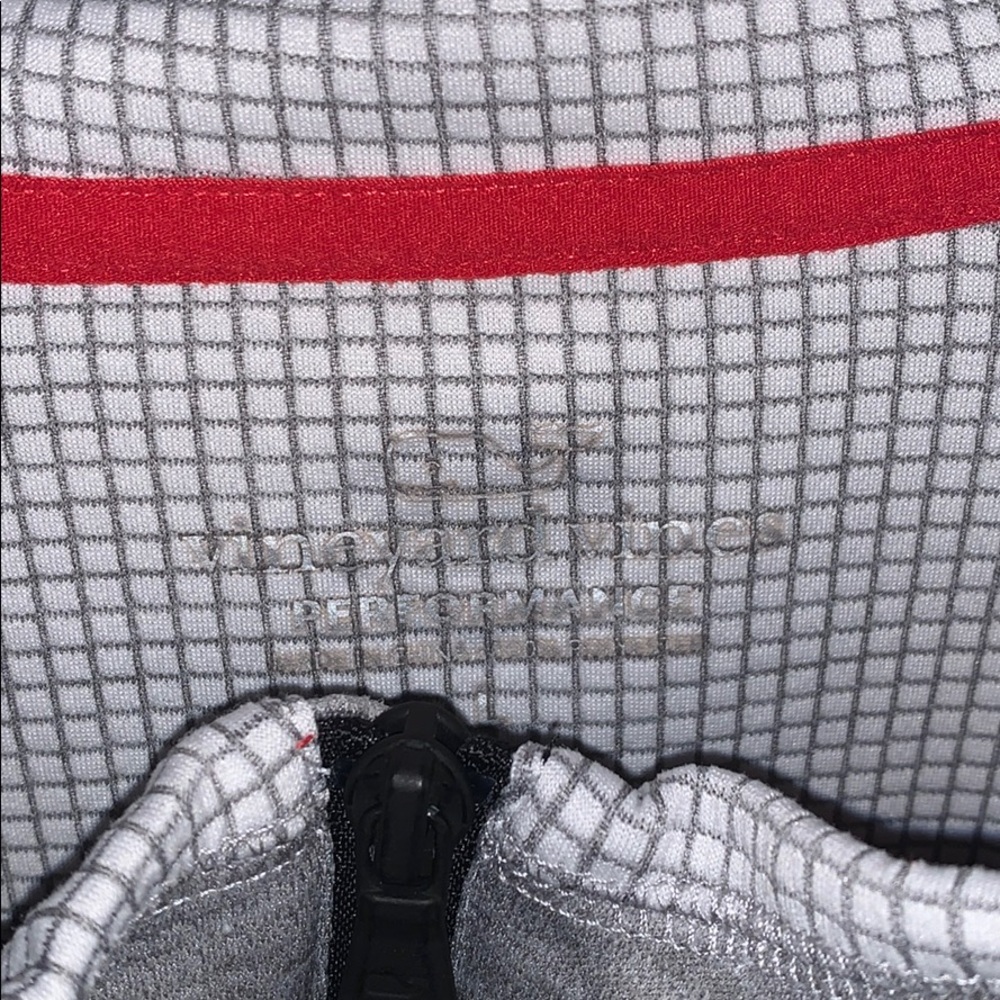 Vineyard Vines Performance Quarterzip - image 3